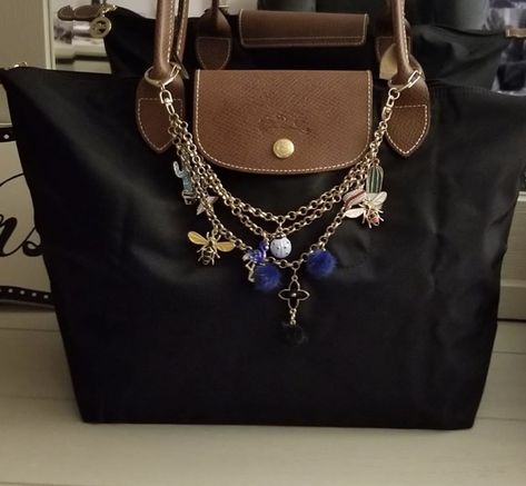 Old Money Bags, Black Longchamp Bag, Longchamp Aesthetic, Longchamp Le Pliage Outfit, Text Dividers, Uni Bag, Longchamp Bag, Handbag Essentials, Dior Jewelry