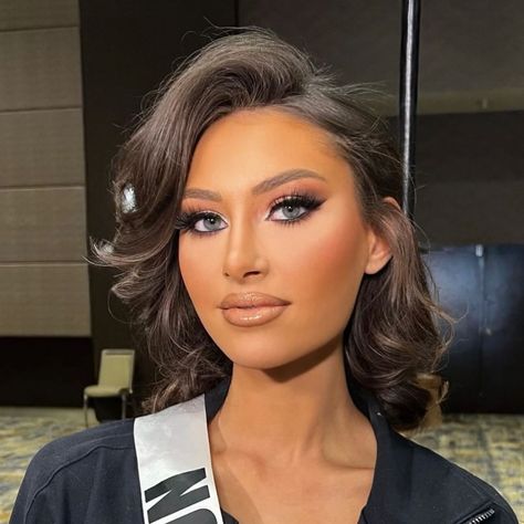 A little throwback to doing @missusa Morgan! 💖👑 You deserve glam good enough for a queen! #makeupartist #hairstylist #mua #htx #htxmua #bridalmakeup #bridalhair Work done for @kissandmakeuphouston Hair And Makeup Artist, Good Enough, Artist On Instagram, Hair And Makeup, You Deserve, Bridal Makeup, Blue Eyes, Bridal Hair, Instagram A