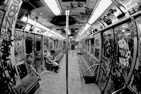 NYC SUBWAY 1975 Jay Maisel, Subway Car, Nyc Graffiti, Boom Bap, New York Subway, Subway Train, U Bahn, Nyc Subway, Skagen