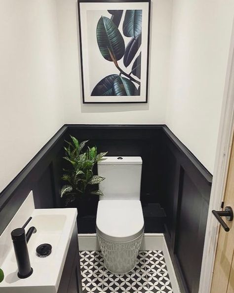 Wc And Bathroom Design, Small Wc Ideas Tiny Spaces, Black And White Wc, Two Color Bathroom, Black White Bathrooms Small, Small Loo Ideas, Narrow Toilet Room Ideas, Small Toilet Room Design, Small Wc Design