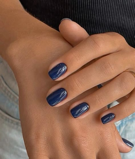 Navy Nails, Navy Blue Nails, Short Square Nails, Smink Inspiration, Short Square Acrylic Nails, Makijaż Smokey Eye, Blue Nail, Square Acrylic Nails, Classy Nails