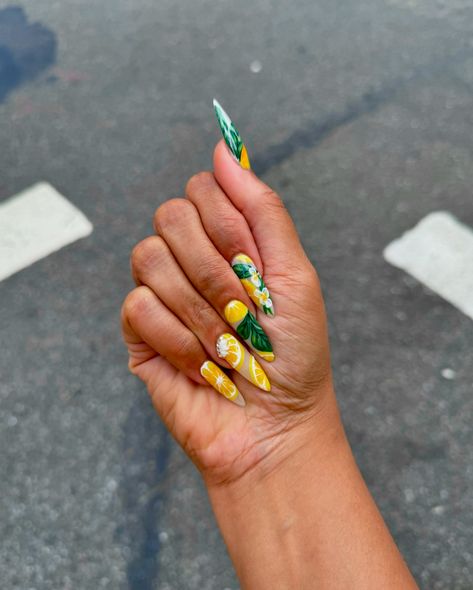 >> MY FAVORITE NAIL SETS OF 2024 💅🏽 Swipe through to the end for a current nail reveal 🖤🤍 Which nail set is your favorite?! 💅🏽: @yoko_m_a_hz @lexi_nails_spa #kaishacreates #nailsets #naildesigninspo #bettlejuice #disneynails #wickedmovie Lexi Nails, Nail Sets, Nails Spa, Disney Nails, Nail Spa, To The End, The End, Wicked, Nail Designs