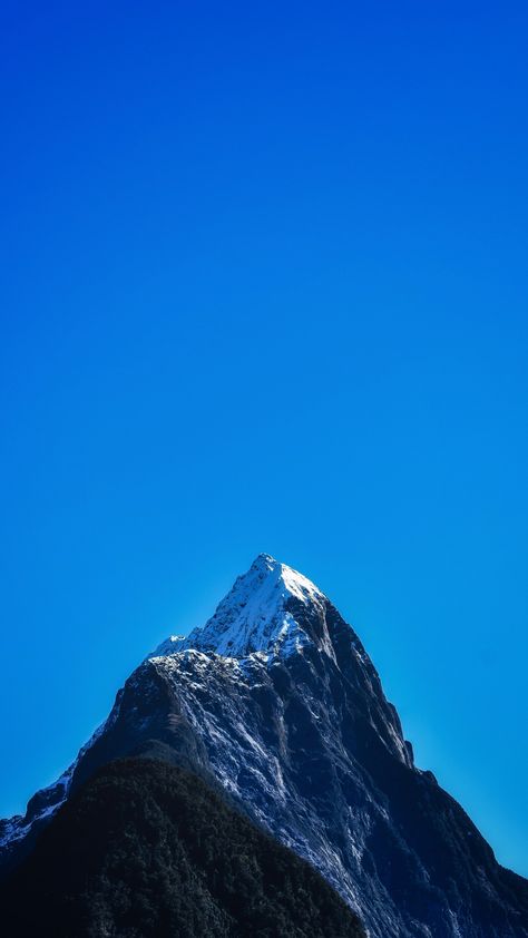 K2 Mountain Wallpaper, Mountain Wallpaper Iphone, Iphone Wallpaper Mountains, K2 Mountain, Artistic Backgrounds, Xiaomi Wallpapers, Color Wallpaper Iphone, Live Screen Wallpaper, Presentation Backgrounds