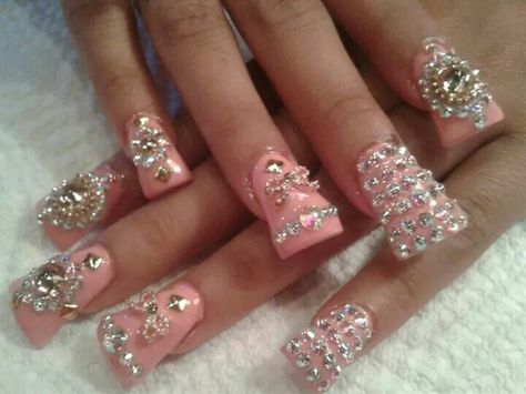 490 Sanrio 2000s, Mcbling Nails, Gyaru Nails, Kawaii Nail Art, Mcbling Fashion, Y2k Fits, Duck Nails, French Tip Acrylic Nails, 2000s Nostalgia