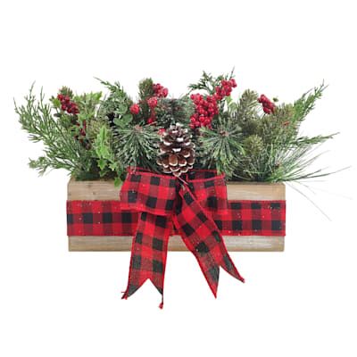 Christmas Wood Box Centerpiece, Christmas Tool Box Decor, Diy Christmas Decor For Table Centerpiece Ideas, Holiday Buffet Decor, Simple Holiday Centerpieces, Rustic Christmas Centerpieces For Table, Birch Craft, Xmas Centerpieces, Simple Bouquet