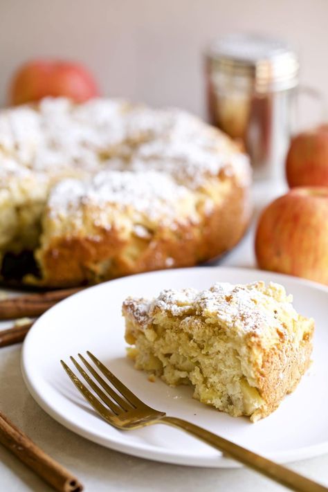 Simple Italian Apple Cake (one bowl) - CucinaByElena Traditional Panettone Recipe, Baking With Yogurt, Dinner Party Essentials, Crostata Recipe, Apples And Cinnamon, Afternoon Tea Cakes, Apple Cake Recipe, Dessert Breakfast, Italian Cake