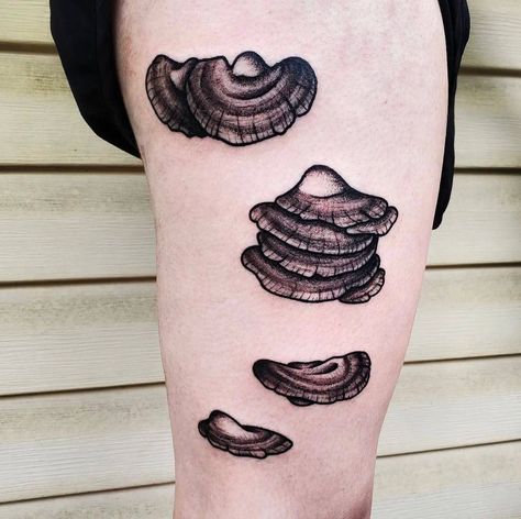 artist: @ void.bound Mushroom Tattoo, Mushroom Tattoos, Stuffed Mushrooms, Tattoos, Art