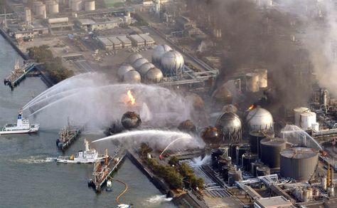 Fukushima nuclear meltdown 2014 - photo credit http://iacknowledge.net/unfolding-fukushima-nuclear-disaster-worse-than-chernobyl-meet-the-vi... Chris Jordan, Nuclear Disasters, Nuclear Plant, Ibaraki, Nuclear Power Plant, Powerful Images, Shiga, Fukushima, Nuclear Power