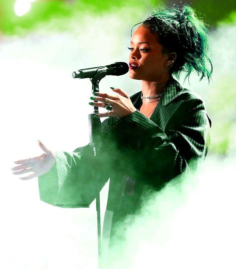 Green - Rihanna October 2015 - Photo by Christopher Polk on Getty. Green Celebrity Aesthetic, Rihanna Green, Rihanna Green Aesthetic, Rihanna Concert Aesthetic, Rihanna In Green, Rihanna Music Aesthetic, Rihanna Anti Tour, Rihanna Aesthetic Concert, Rihanna Quotes