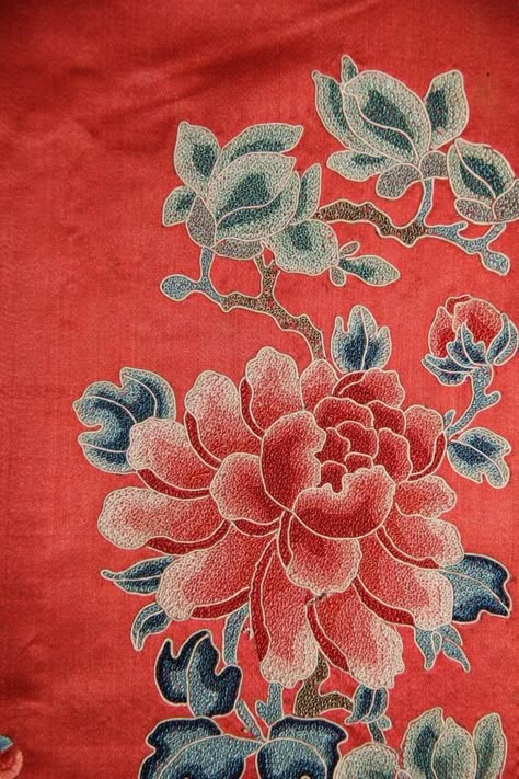 Chinese Flower, Chinese Embroidery, Chinese Silk, Sashiko Embroidery, Japanese Embroidery, Embroidery Motifs, Silk Ribbon Embroidery, Chinese Patterns, Learn Japanese