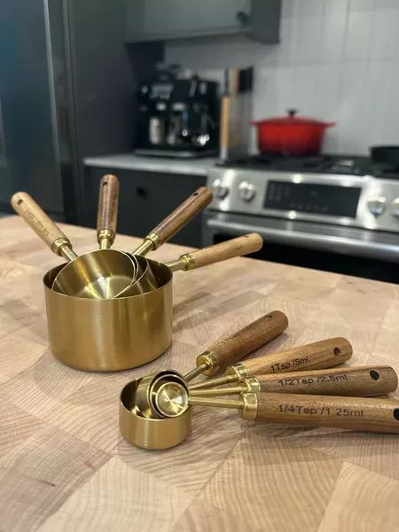 Found a cute new set of gold measuring cups and spoons to replace the plastic ones I’ve had for 8 years 🙃 These were at Amazon find! #kitchenfinds #bakingessentials Gold Measuring Cups, Copper Cups, Measuring Cups And Spoons, Spoon Collection, Lunchbox Ideas, Baking Essentials, Cutlery Set, Measuring Spoons