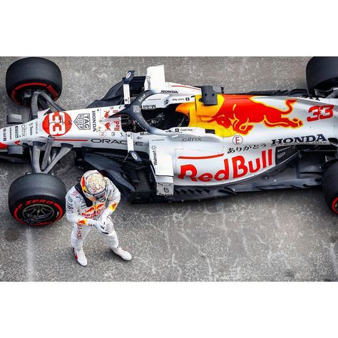 Xavier Bonilla Photo on Instagram: “White Red Bull ⚪️🔴🐂 Work for @dppiimages #boniphoto #turkey #istanbul #formula1 #f1 #redbull #honda #verstappen #motorsport” White Redbull F1, Redbull F1, F1 Redbull, Red Bull F1, Downhill Skiing, Turkey Istanbul, Instagram White, Red Bull Racing, F 1