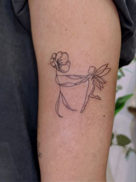 Tattoos Female Aesthetic, Weird Nature Tattoos, Cute Tattoo Inspiration, Whimsy Tattoo Designs, Tattoo Ideas Female Plants, Feminine Figure Tattoo, Giver Tattoo, Woman Dancing Tattoo, Arm Tattoo Linework