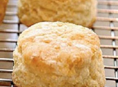 Yum... I'd Pinch That! | Flakey Buttermilk Biscuits Flaky Buttermilk Biscuits Recipe, Healthy Biscuits Recipe, Classic Christmas Recipes, Flaky Buttermilk Biscuits, Best Biscuit Recipe, Healthy Biscuits, Southern Buttermilk Biscuits, Homemade Buttermilk Biscuits, Buttermilk Biscuits Recipe