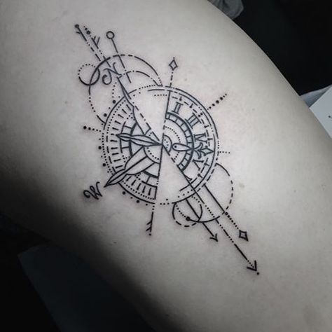 Live life by a compass, not a clock. Kaleidoscope Tattoo, Geometric Compass Tattoo, Arrow Compass Tattoo, Geometric Compass, K Tattoo, Compass Tattoo Design, Kunst Tattoos, Clock Tattoo Design, Geometric Tattoo Design