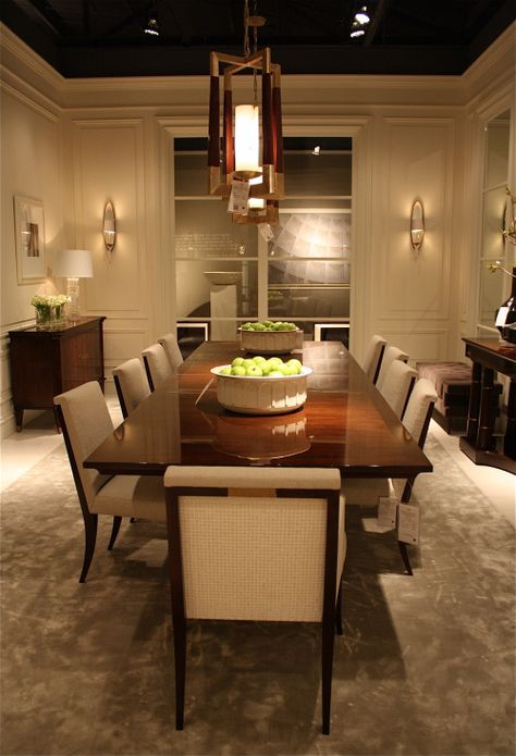 Aesthetic Dining Room, Dining Room Aesthetic, Elegant Living Room Decor, Private Dining Room, Elegant Living Room, Dream House Interior, Elegant Home Decor, Decor Home Living Room, House Interior Decor