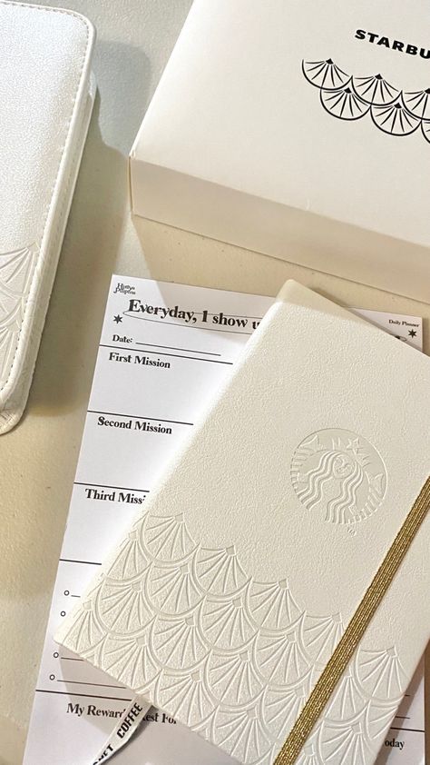 Starbucks Planner, 2024 Planner, Products Design, Home Office, Leather, Design