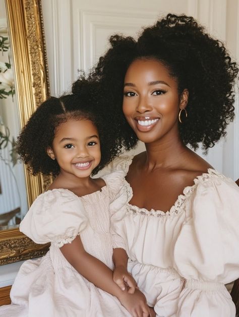 Black Motherhood Photography, Fun Mom And Daughter Photo Ideas, Girl Mom Black Women, Black Mom And Daughter Aesthetic, Black Mom And Daughter Photoshoot, Mommy Daughter Photoshoot Black, Mommy And Daughter Photo Shoot Black, Mommy And Me Photo Shoot Mother Daughters, Black Mom Aesthetic