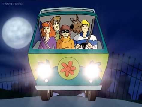 Mystery Scooby Doo The Mystery Begins, What's New Scooby Doo, New Scooby Doo, Mystery Machine, Get To Know Me, Whats New, Movies Showing, Scooby Doo, Halloween