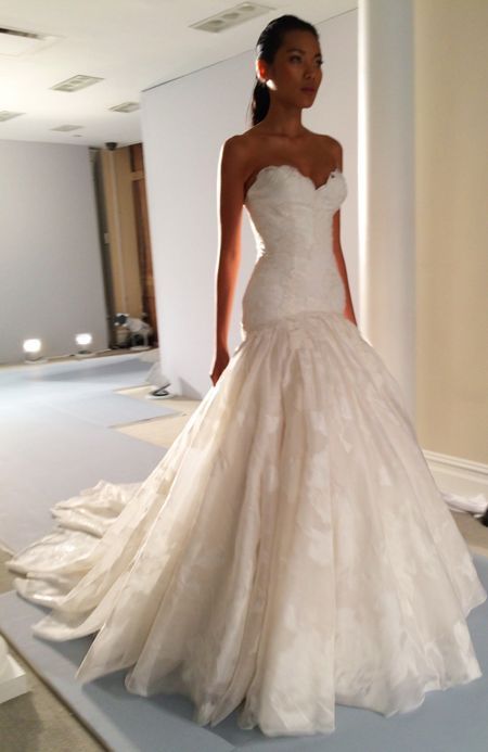 Mark Zunino Wedding Dress Kleinfeld, Mark Zunino Wedding Dress, Mark Zunino, Groom Wedding Gift, Wedding Dresses Uk, Kleinfeld Bridal, Pretty Wedding Dresses, Couture Bridal, Dream Wedding Ideas Dresses