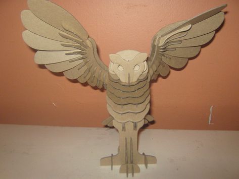 Cardboard Owl, Unique Bird Houses, Wooden Owl, Fun Easy Crafts, 3d Puzzles, Halloween 2019, Bird Houses, Animals Beautiful, Making Out