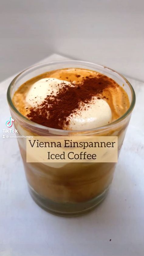 Vienna Einspanner Iced Coffee- inspired by ‘Oats Coffee’, a cafe in Seoul. Recipe in comments! : r/KoreanFood Cafe In Seoul, Coffee Recipe, Iced Coffee, Vienna, Oats, Seoul, Cafe, Drinks, Coffee