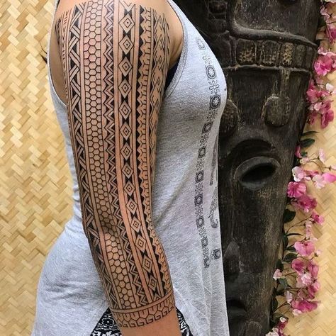 Chamorro Tattoos, Tattoo Soul, Traditional Filipino Tattoo, Sorry Mom Tattoo, Filipino Tattoo, Journey Tattoo, Hawaii Tattoos, Filipino Tattoos, Chicano Lettering