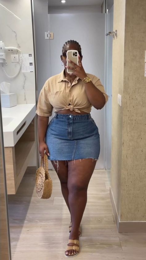 Beige Date Night Outfit, Casual Outside Outfits, Lunch Cruise Outfit, Jean Skirt Outfits Black Women Plus, Amazon Finds Clothes Plus Size, Midsize Everyday Outfits, Spring Outfits Black Women Plus Size, Plus Size Outfits Aesthetic Baddie, Plus Size Day Party Outfit