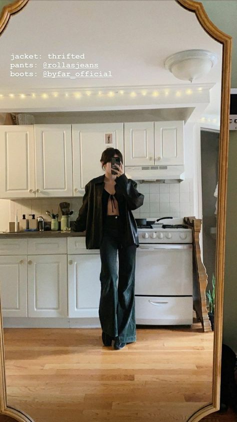 #BestDressed #Ashley #Outfit #Fashion #NewYork #MirrorSelfie Nyc Night Outfit, Bestdressed Ashley, Ashley Best Dressed, Thrifted Streetwear, Professional Overthinker, Outfits Nyc, Nyc Fits, New York Outfits, Influencers Fashion