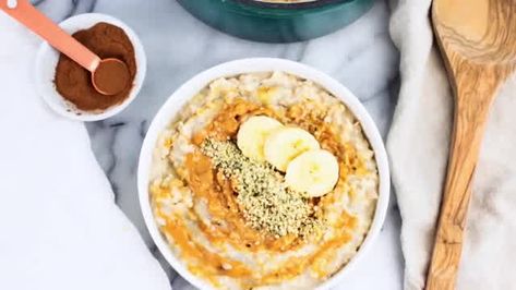 How To Make The BEST Oatmeal « Clean & Delicious Cauliflower Bagels, Healthy Bakes, Taco Boats, Banana Oatmeal Pancakes, Banana Oatmeal Muffins, Red Potato, Pumpkin Breakfast, Avocado Brownies, Lemon Bar