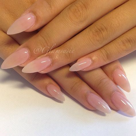 #nails #acrylicnails #asian #simple Clean, fresh nude set before the design 💅 Nails Design Almond, Shape Nails, Nails Classy, Smink Inspiration, Stiletto Nails Designs, Almond Acrylic Nails, Super Nails, Almond Shape, Ideas Nails