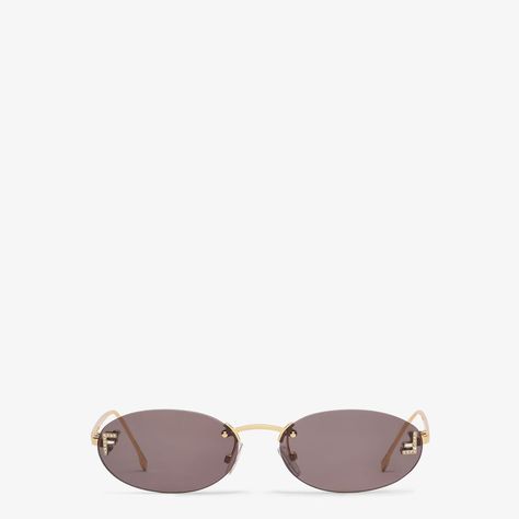 Fendi First Crystal - Fashion Show sunglasses | Fendi Fendi Oval Sunglasses, Fendi Sunglasses Women, Fendi First, Fendi Logo Design, Fendi Store, Delfina Delettrez, Rhinestone High Heels, Winter 22, Fendi Sunglasses