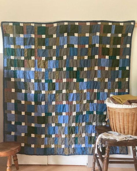 Wabi Sabi Quilt, Contemporary Quilting, Earth Tone Quilt, Hand Quilting Designs, Patchwork Quilt, Charm Pack Quilt, Plaid Quilt, Quilts Decor, Japanese Quilts