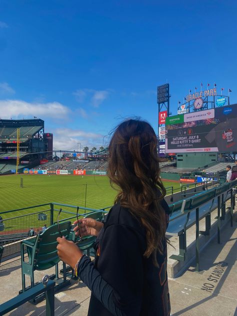 Dance Duo, Braves Game, Gameday Fits, Game Day Fits, San Francisco Photos, Insta Post Ideas, Giant Games, Day Fits, Solo Photo