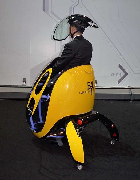 Hyundai dreams up egg-shaped E4U personal transporter | The Verge Personal Transporter, Techno Gadgets, Transportation Technology, Tech Toys, Yellow Car, Concept Car Design, Tech Gear, Motorcycle Art, The Verge