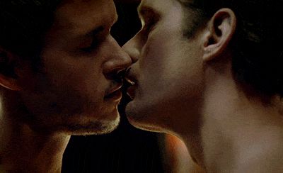 Jason Stackhouse, Kiss Tumblr, Alex The Great, Ryan Kwanten, Skarsgard Family, Vampire Shows, Good Kisser, Eric Northman, Alexander Skarsgård