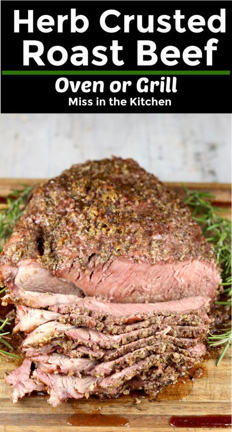 Herb Crusted Roast Beef is a flavorful and delicious meal for any night of the week. Made with a chuck roast, rump roast or sirloin roast and a simple blend of herbs and seasonings. Cook this easy recipe on the grill or in the oven. Chuck Roast Recipe Oven, Rump Roast, Chuck Roast Recipes, Leftover Roast Beef, Cooking Roast Beef, Sirloin Roast, Sirloin Tip Roast, Mississippi Roast, Delicious Family Dinners