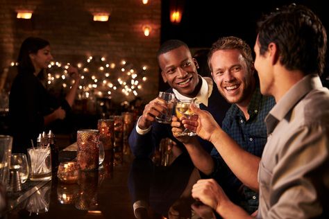 Bachelor Party Destinations, Night Out With Friends, Healthy Cocktails, Friends Night, Out With Friends, Celebrity Look Alike, Celebrity Style Red Carpet, Best Club, Body Picture