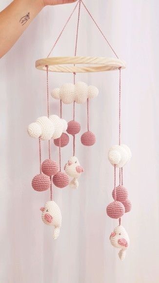 Crochet Crib, Crochet Baby Mobiles, Crochet Nursery Decor, Crochet Wall Art, Diy Baby Mobile, Crochet Baby Gifts, Crochet Mobile, Crochet Nursery, Crochet Animal Amigurumi