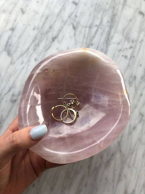 Gold Bracelets Stacked, Jewellery Holder, Crystal Aesthetic, Old Flame, Crystal Bowl, Crystal Bowls, Crystal Decor, Rose Quartz Crystal, Pink Peonies