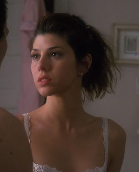 Marisa Tomei as Caroline in Untamed Heart Marissa Tomei 90s, Marisa Tomei 90s, Marisa Tomei Hot, Marissa Tomei, Untamed Heart, Marisa Tomei, What Women Want, Native American Peoples, Mariska Hargitay