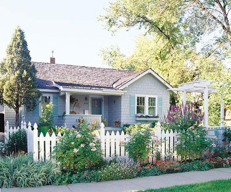 Make It Low Maintenance White Picket Fence House, Welcoming Entryway, Front Yards Curb Appeal, Front Yard Fence, White Picket Fence, Low Maintenance Landscaping, Modern Garden Design, Garden Shrubs, Front Yard Garden