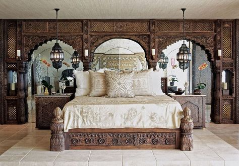 7 Splendid Decor Ideas Inspired By The Taj Mahal • One Brick At A Time Dekorasi Maroko, Black Pictures, Indian Bedroom, Moroccan Bedroom, Moroccan Interiors, Bedroom Color, Bohemian Interior, Style Deco, Education Kindergarten