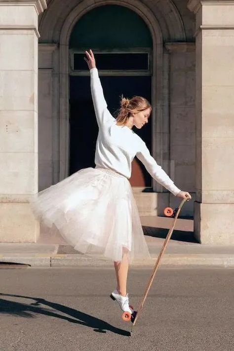 Ballerina Core Aesthetic, Balletcore Outfits, Ballerina Trend, Fashion Trend 2024, Balletcore Aesthetic, Ballerina Core, Fits Summer, Coquette Outfit, Trend 2023