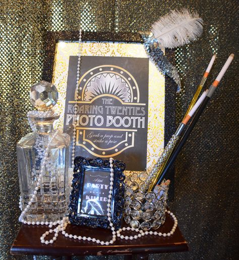 1920 Photo Booth, 1920s Photo Booth, Photo Both Ideas, Great Gatsby Decorations, Gatsby Decorations, 1940s Party, Photo Centerpieces, Gangster Party, Decade Party