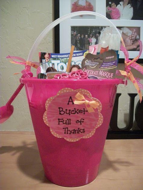 A Bucket Full of Thanks | Primarily Speaking Class Mom Gifts, Room Parent Gifts, Parent Appreciation Gifts, Room Mom Gifts, Parent Volunteers Gifts, Class Mom, Volunteer Gifts, Volunteer Appreciation, Room Mom