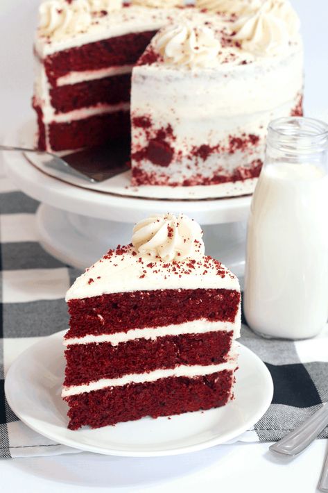 This red velvet cake recipe is moist, delicious and looks beautiful. Your guests will be wowed by how amazing this Easy Layered Red Velvet Cake Recipe. Make it as a Valentine’s Day dessert or anytime. #redvelvet #cake #layercake #baking Baking Red Velvet, Easy Red Velvet Cake, White Chocolate Buttercream Frosting, Red Velvet Ice Cream, Red Velvet Whoopie Pies, Joy Of Baking, Red Velvet Cake Recipe, Velvet Cake Recipes, Red Cake