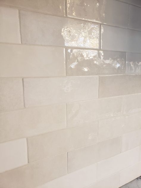 Arizona Tile Flash White Backsplash, Grey White Backsplash Kitchen, White Glossy Subway Tile Backsplash, White Tiles With White Grout, Texture Subway Tile Backsplash, Off White Backsplash Tile, Flash White Tile, White Shiny Backsplash, Chloe Backsplash Tile