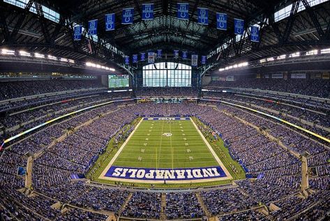 Lucas Oil Stadium - Indianapolis Colts Green Bay Packers Stadium, Indianapolis Colts Football, Lucas Oil Stadium, Andrew Luck, Nfl Stadiums, Colts Football, Cincinnati Reds Baseball, Indiana Travel, Nfl Chicago Bears