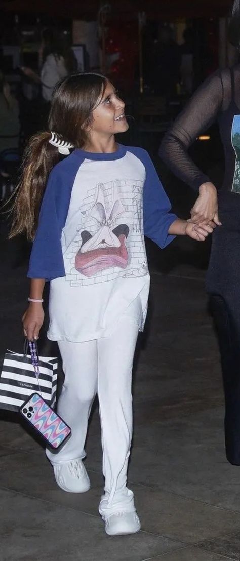 Penelope Disick Outfits, Penelope Disick 2023, Penelope Disick Style, Penelope Disick, Ex Bf, Kardashian Kids, Kardashian Family, Scott Disick, Kardashian Jenner